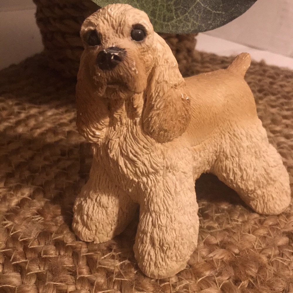 Cocker spaniel figurine 4 inches tall